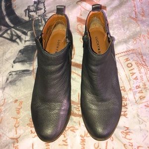 Lucky brand boots size 8